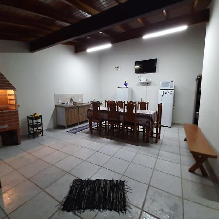 カラグァタトゥバ Casa Com Piscina Na Martim De Saヴィラ エクステリア 写真